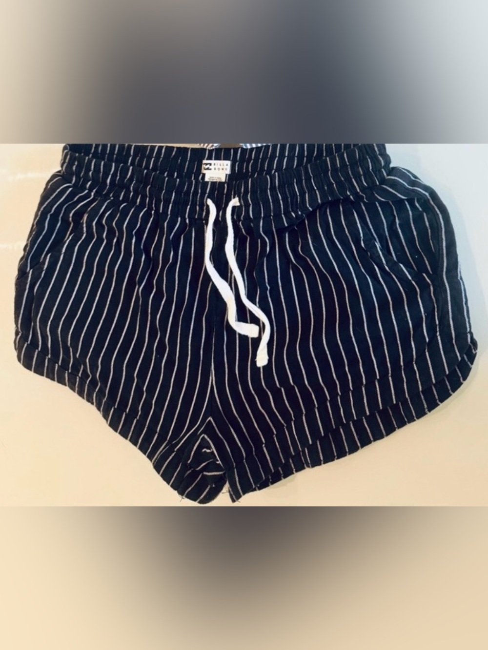Billabong Short Shorts, Small, Cute & Comfy!